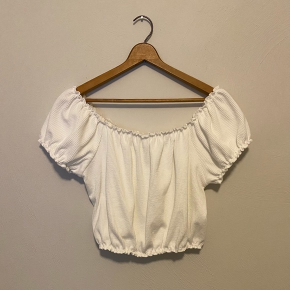 wild fable Tops - Wild Fable Crop Top